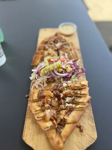 Emoz Kebab Station