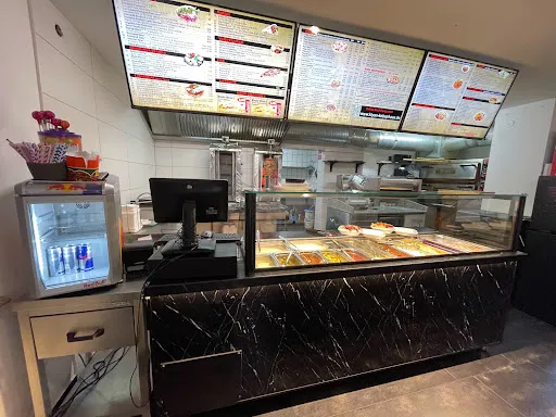 Kiyan Kebaphaus
