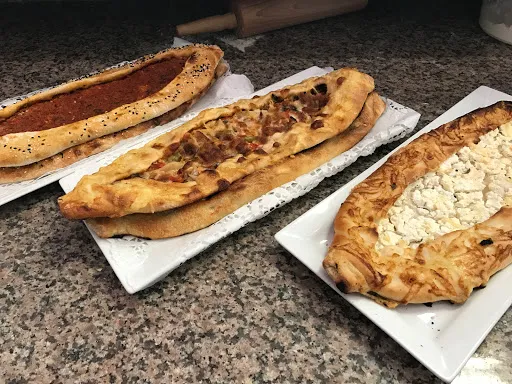 TİJEY's Döner & Pizza