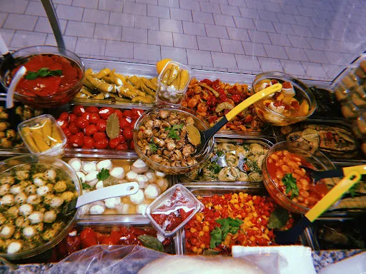 Feinkost-Paradies Haluk Özcelik