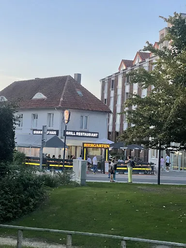 Divan Döner, Pizza, Schnitzelhaus & Holzgrill