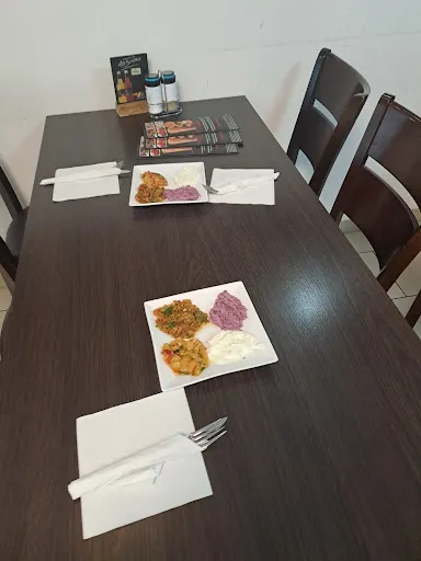 Kervansaray Pizza & Grillhaus