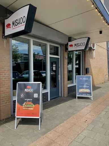 Mishoo. BBQ & Broodjes