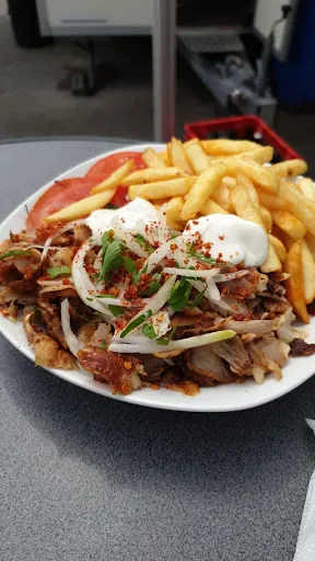 CAN Kebap Freunde