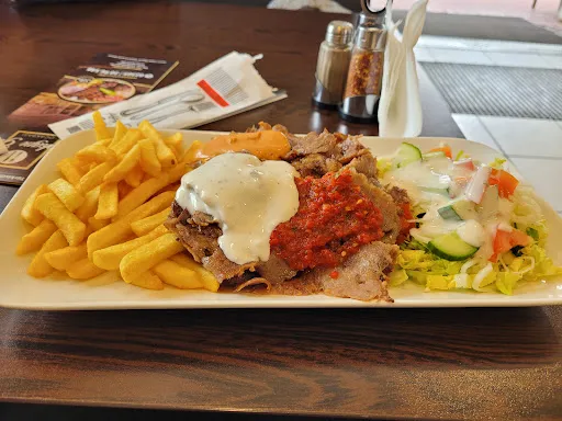 Topkapi Grill Ocakbaṣi