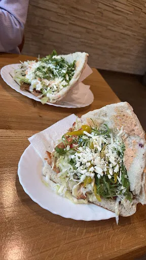 Mek Döner & Pizza