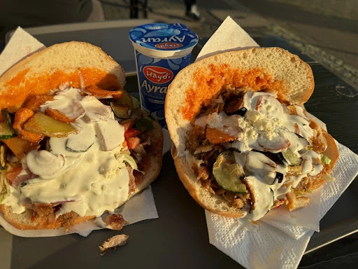 Tat Gemüse Döner & Pizza