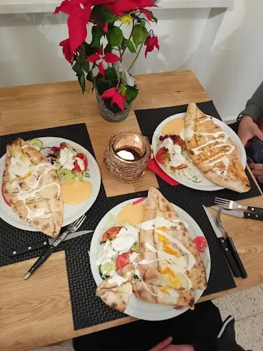 Derwisch Pizza & Döner