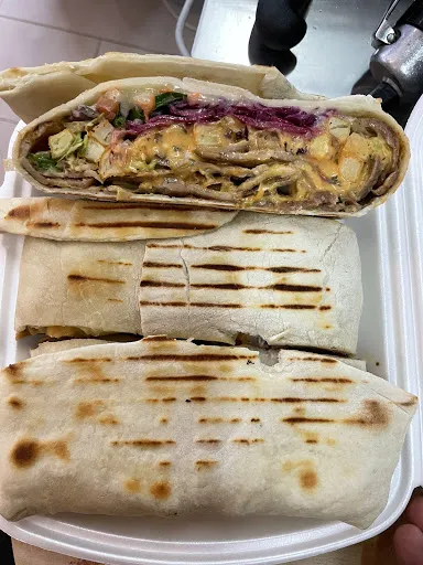 Devecis Kebaphaus ( Taunussteiner Döner & Pizza Haus)