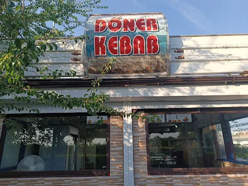 Türkische Döner Kebab Riviera