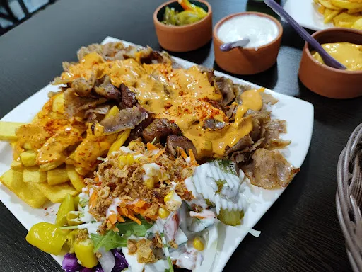 MOMO's Döner & Pizza