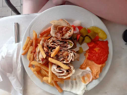 Elias Döner