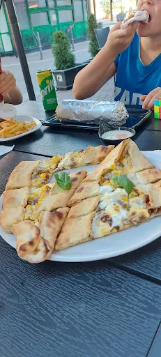 Herr der Döner