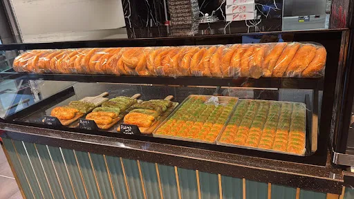 Reyna's DönerPizza