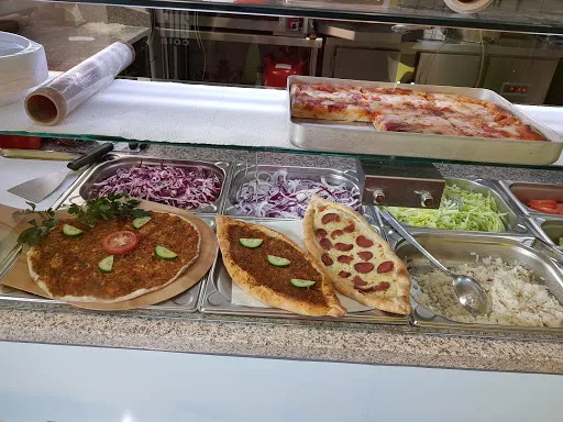 Polat Pizza & Döner