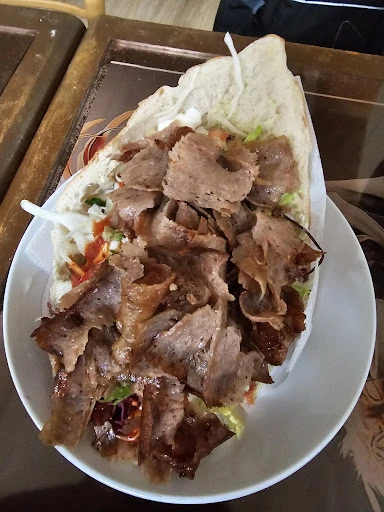 Feras Döner