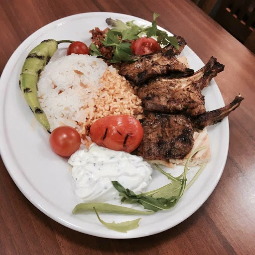 TAKSİM döner & pizza