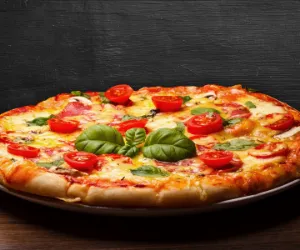 Shah G. Pizza und Kebab