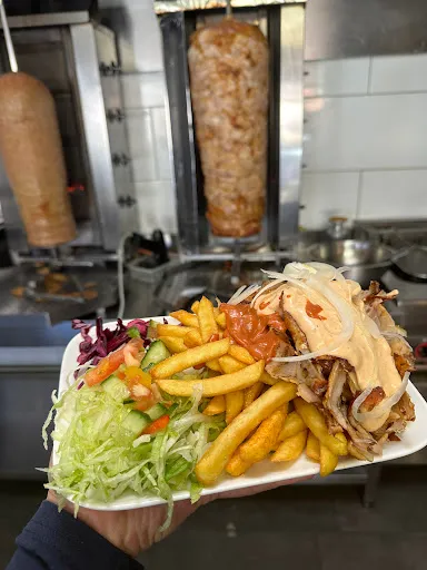 Paradies Pizza & Döner