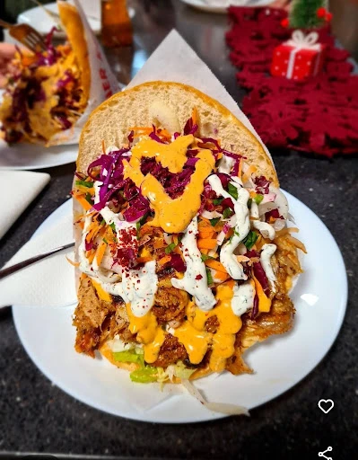 FURIS DÖNER