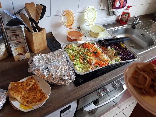 Döner & Salatbar Adelya