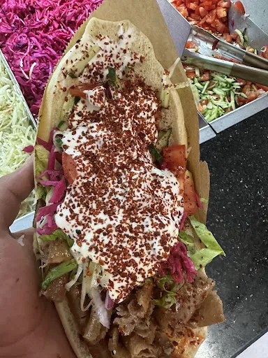Can's Berliner Döner Am sommerwald