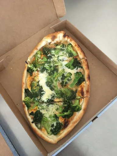 SAAL Döner Pizzeria