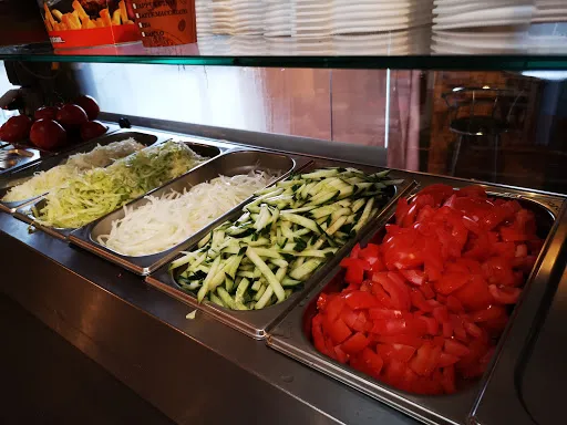 IMBISS AM TEICH - SCHILDOW- (DÖNER KEBAB, HÄHNCHEN, CURRY UND CO.)