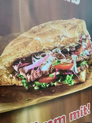 Boot Haus Döner Imbisswagen