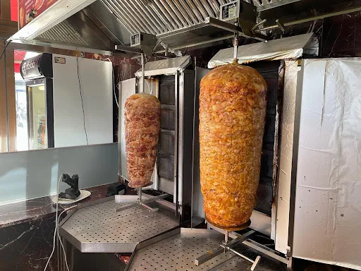 Döner & Burger Brothers