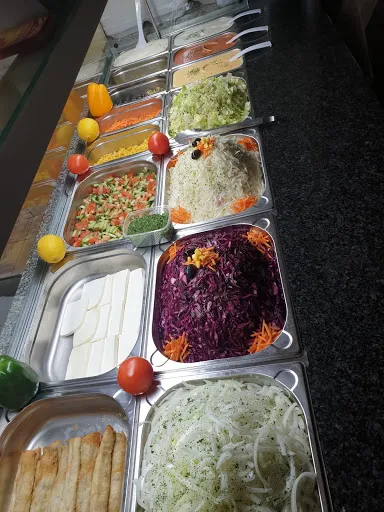 Musti's Bistro