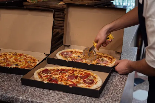 Snack to Go | Pizza & Döner Lieferdienst Wiehl